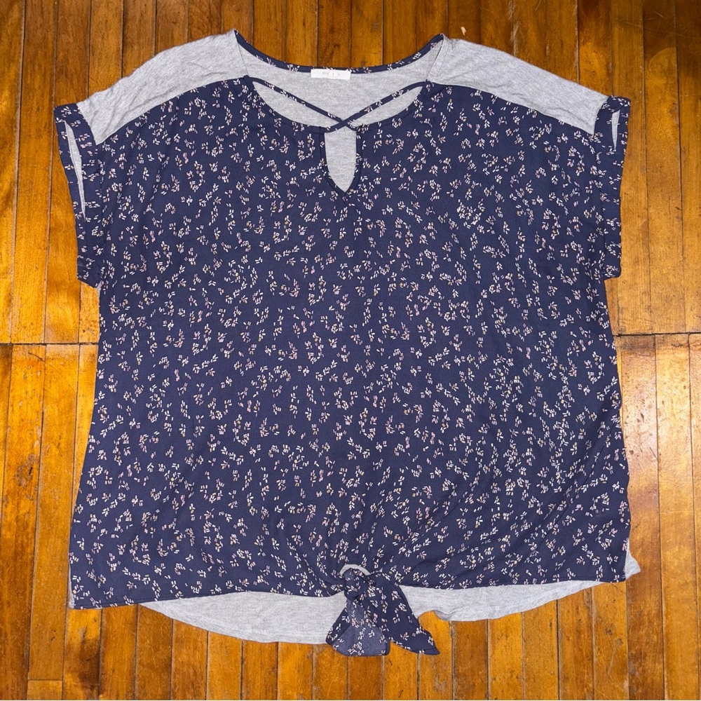 Maurices Boxy Blue and Gray Tie Front Blouse